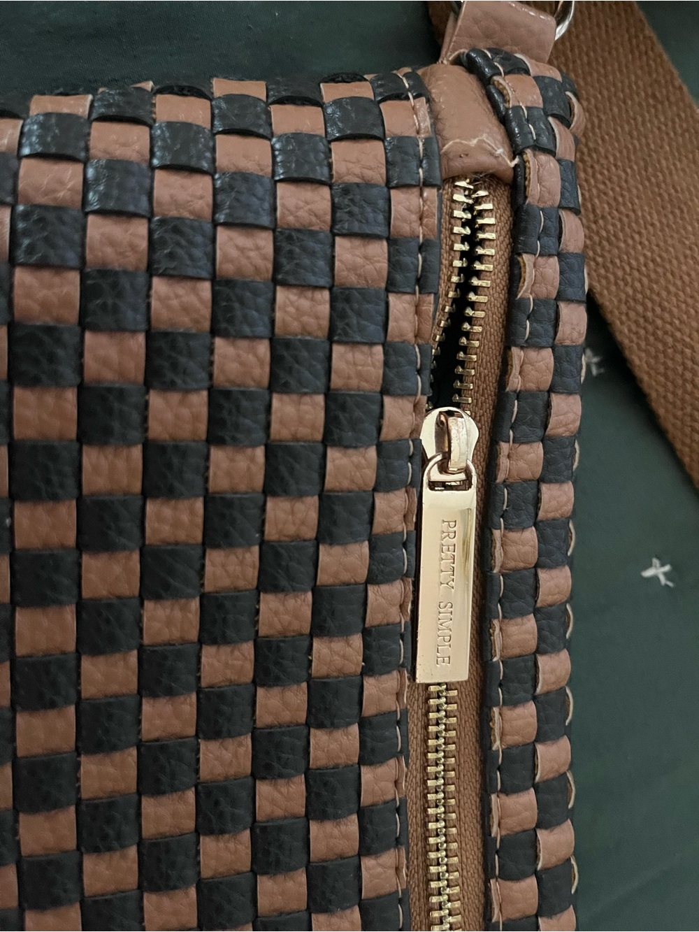 EUC Pretty Simple Woven Westlyn Bum Bag in Checkered Coffee - Picture 3 of 6